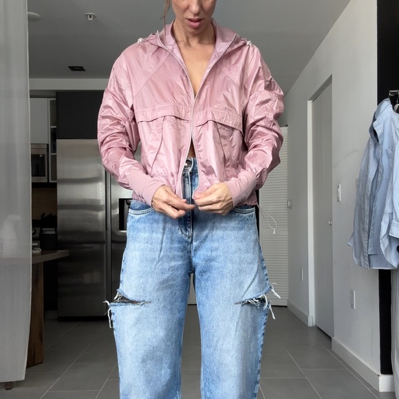 Wind jacket - Picture 10 of 15